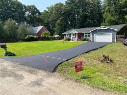 Best Asphalt Driveway Installation  in Mason, MI